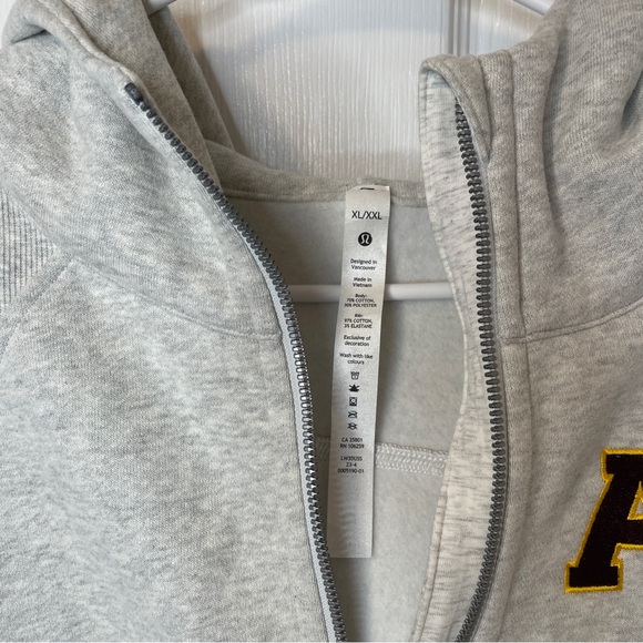 Light grey Lululemon scuba quarter zip hooded jacket with A patch - Picture 6 of 7
